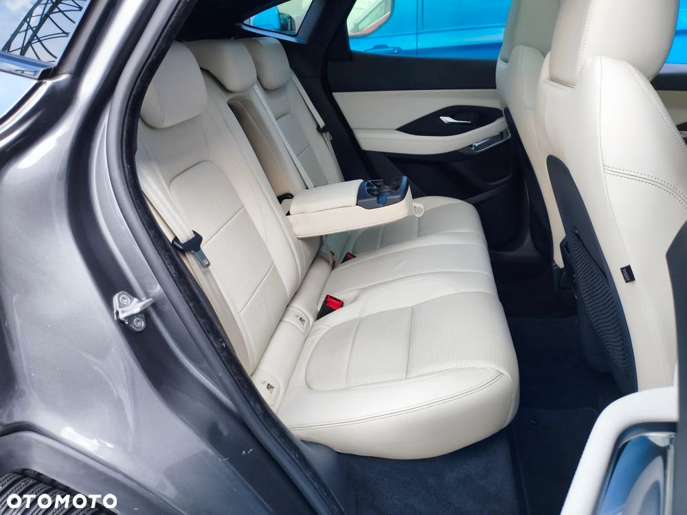Jaguar E-Pace 2.0 i4D AWD R-Dynamic - 14