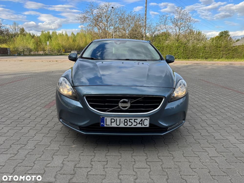 Volvo V40 D2 - 9