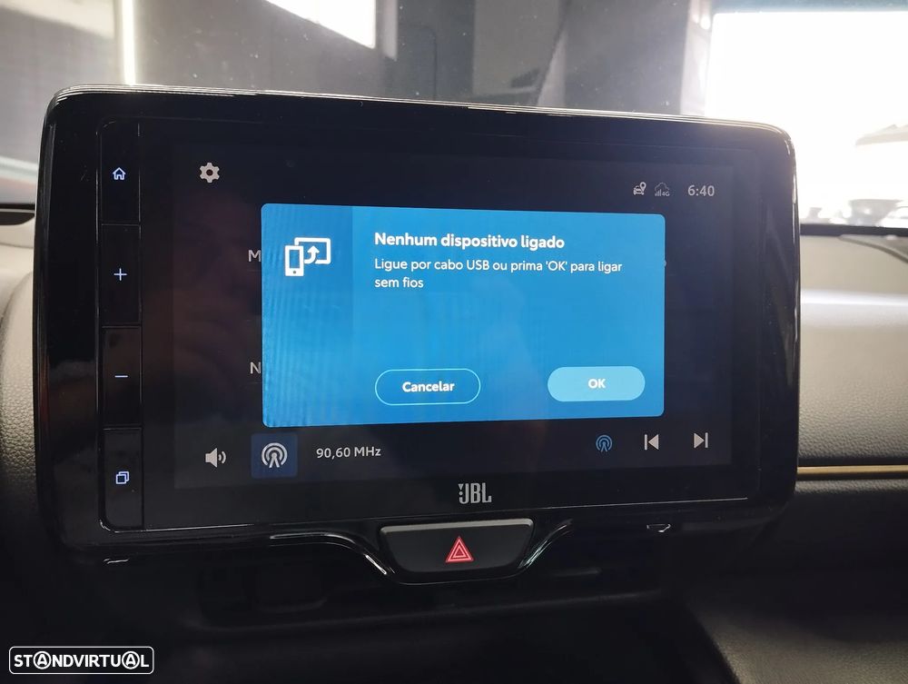 Toyota Yaris Cross 1.5 HDF Premiere Edition - 33