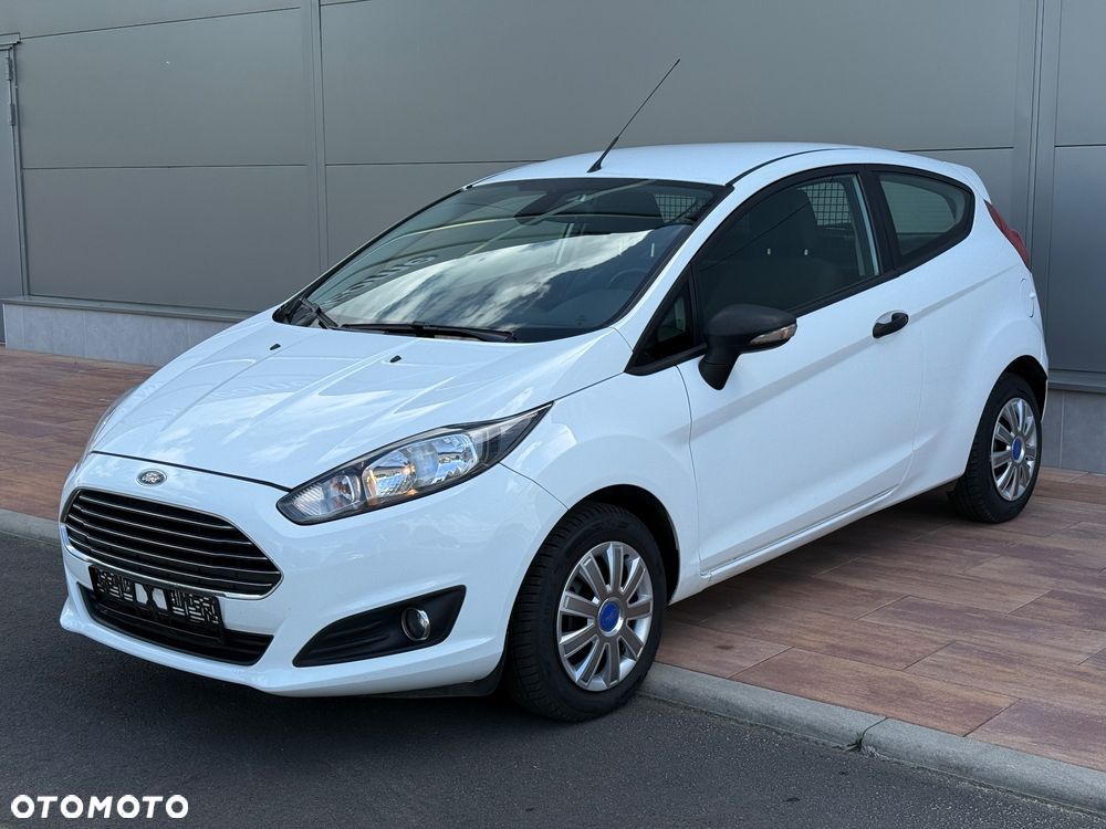 Ford Fiesta - 2