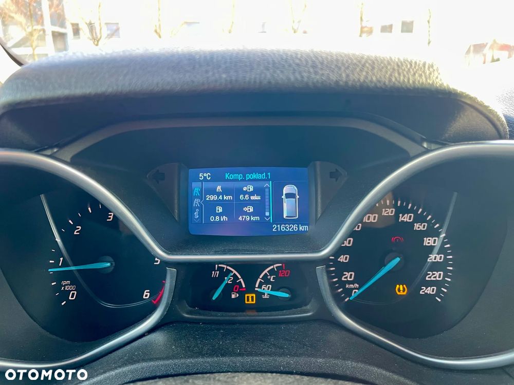 Ford Tourneo Connect 1.6 TDCi Titanium - 9