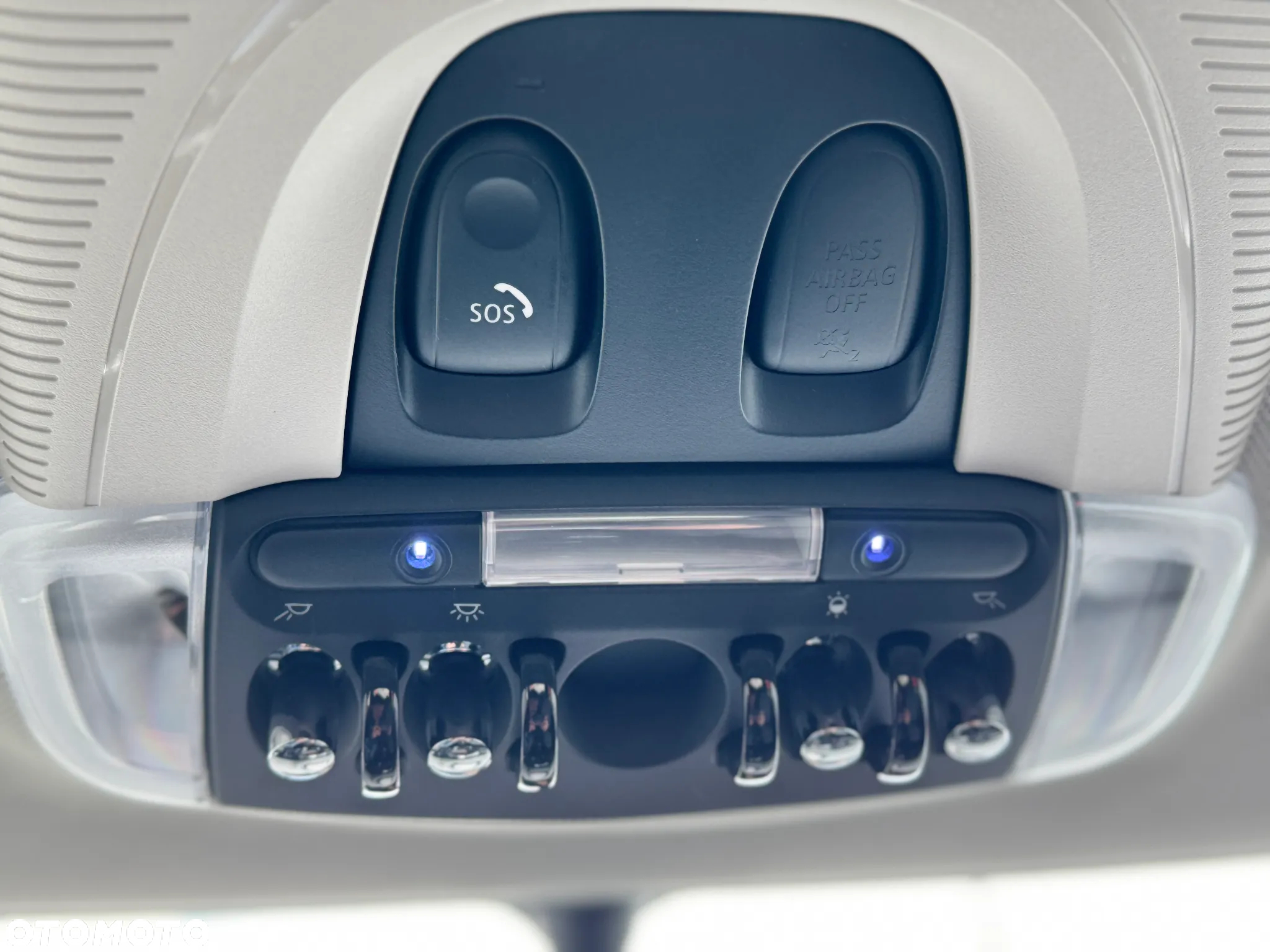 MINI ONE Classic Trim - 19