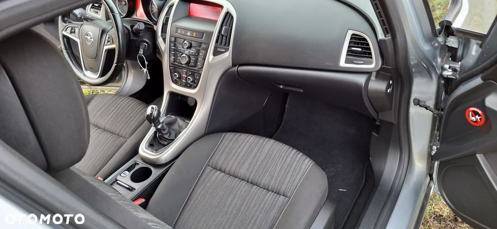 Opel Astra 1.4 Active EU6 - 21