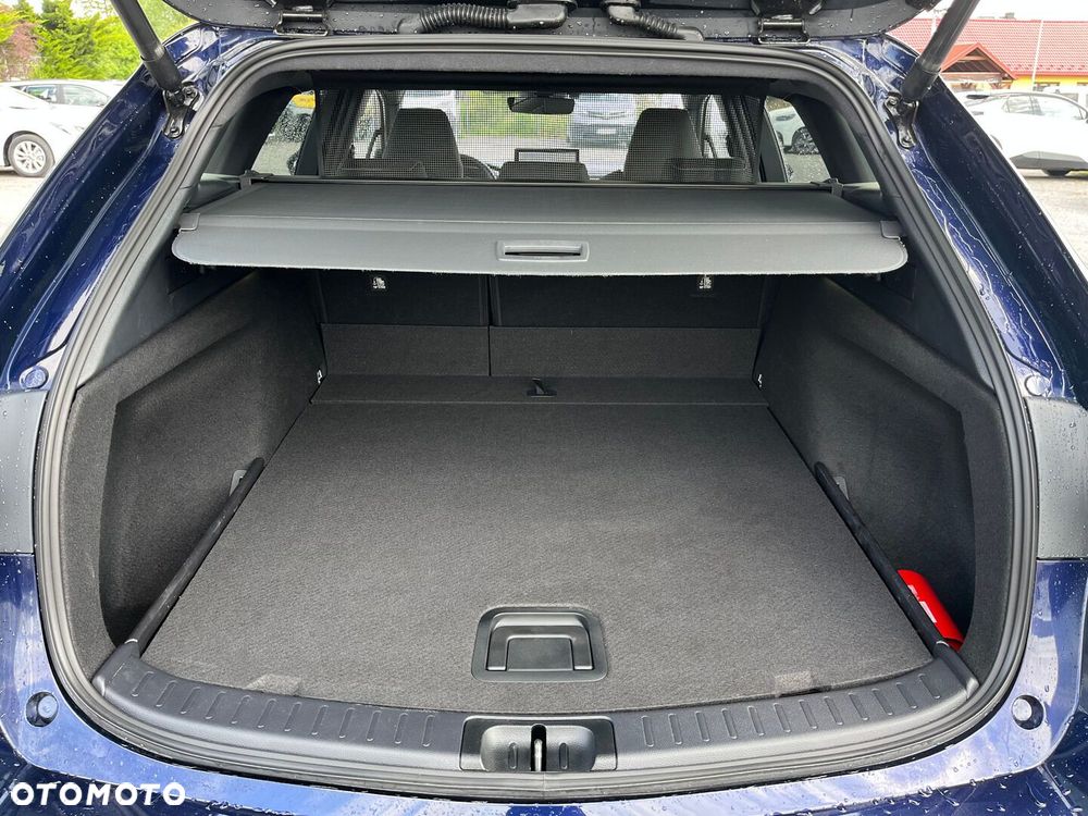 Toyota Corolla 1.8 Hybrid Style - 25