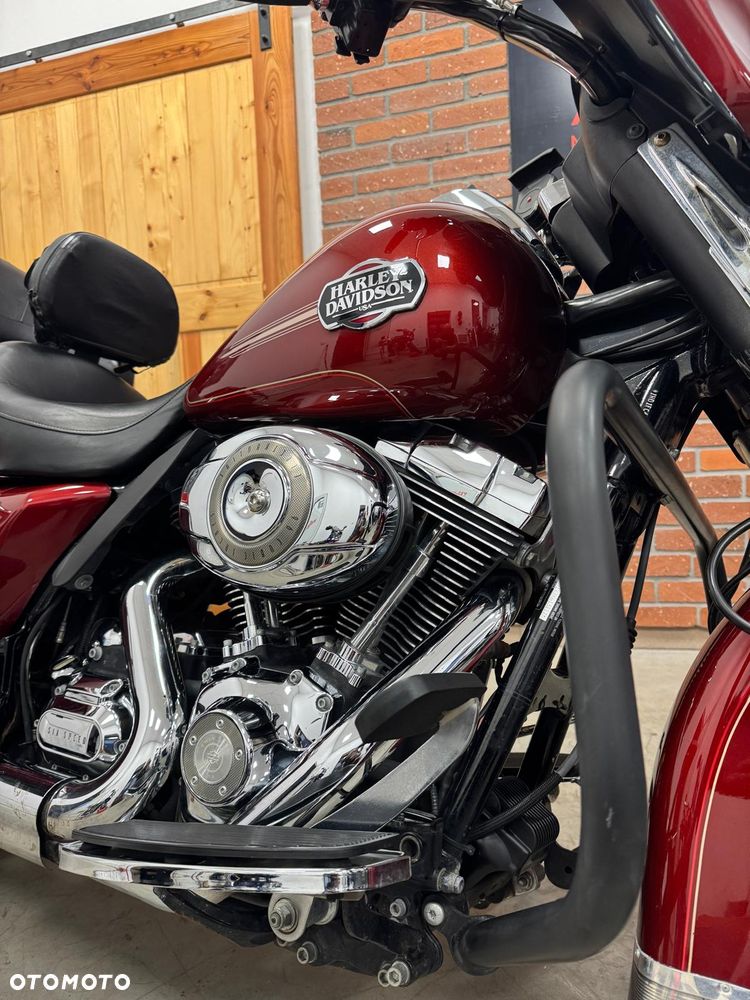 Harley-Davidson FLHTCU Ultra - 4