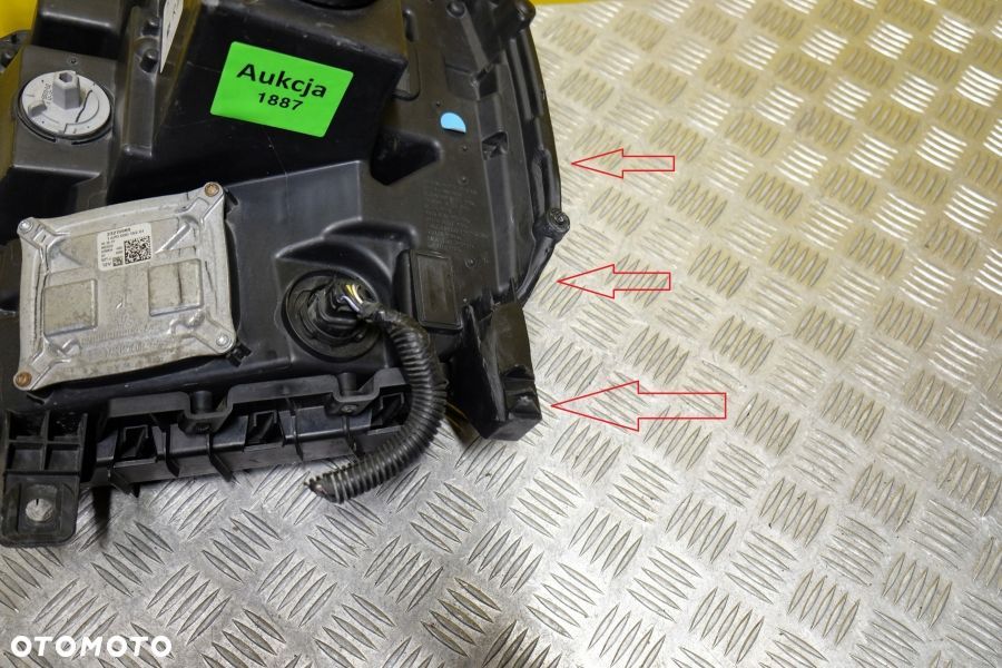 GMC SIERRA 2016-2018 REFLEKTOR LAMPA XENON R USA - 14