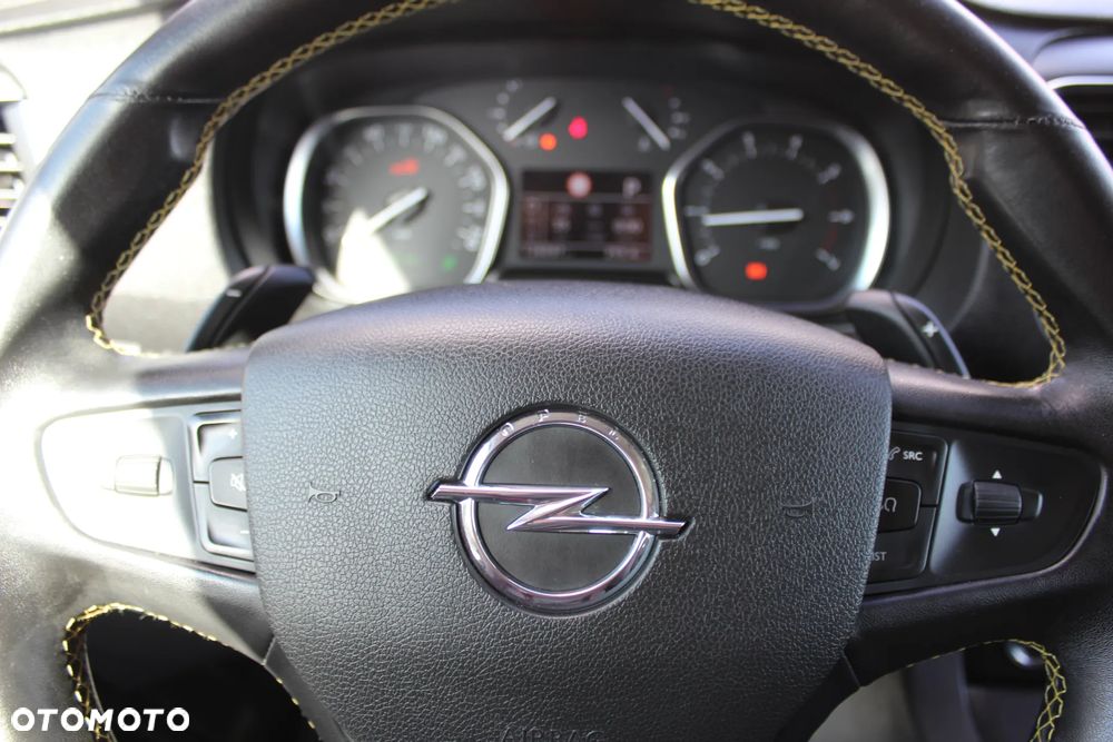 Opel Vivaro Extra Long 3,1t (bryg.) - 22