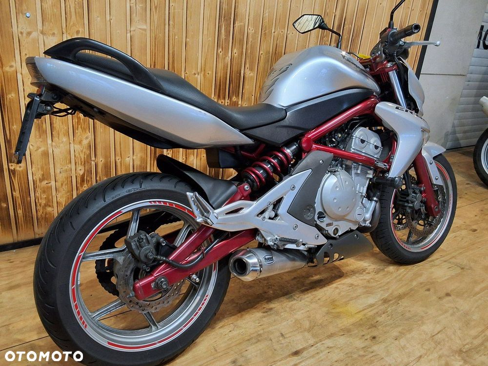 Kawasaki ER - 14