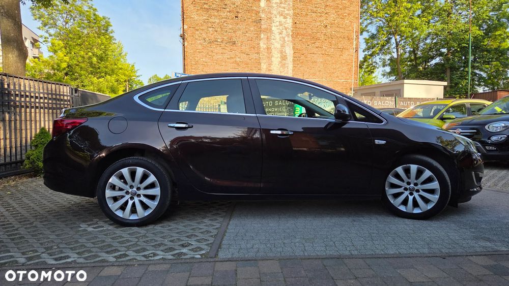 Opel Astra 1.4 Innovation - 14
