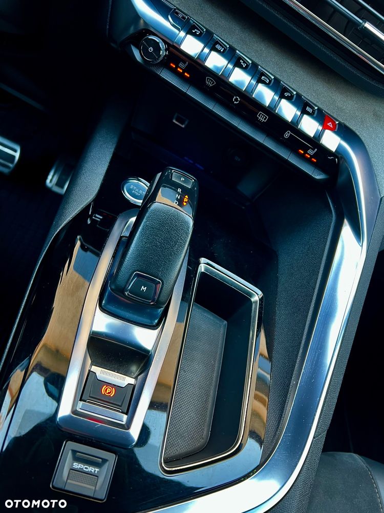 Peugeot 5008 2.0 BlueHDI GT S&S EAT8 - 24