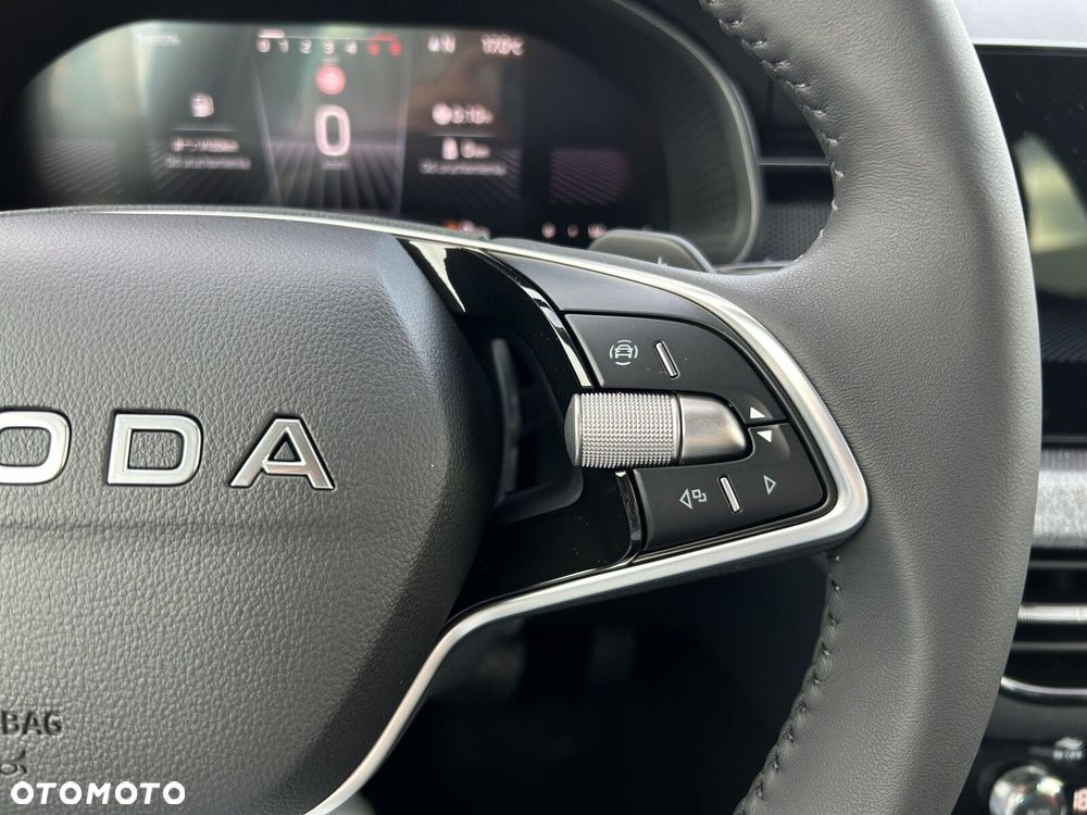 Skoda Kamiq 1.0 TSI Drive DSG - 17