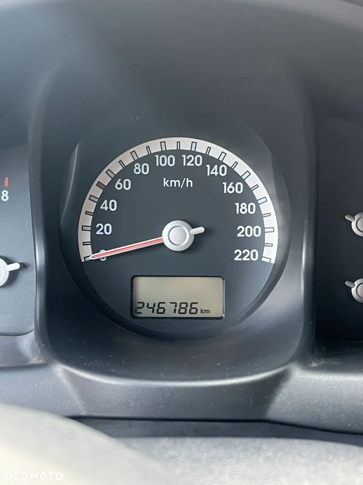 Kia Sportage 2.0 Expedition + - 24