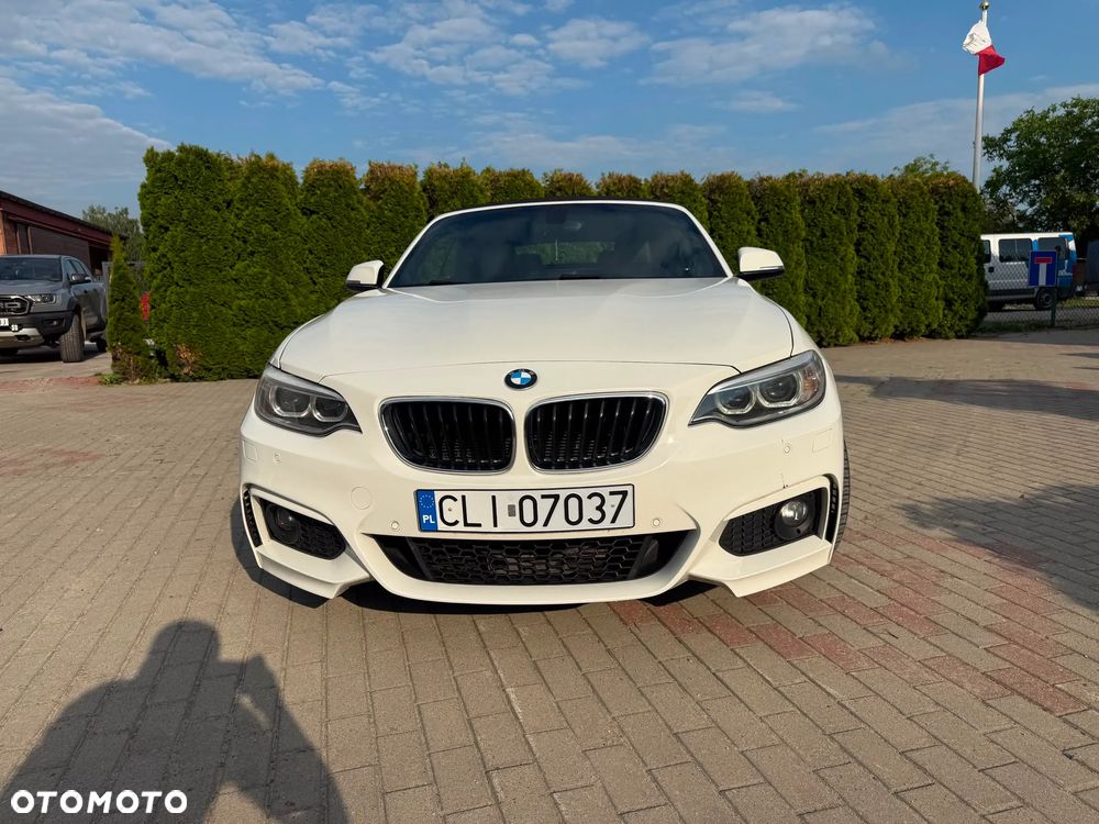 BMW Seria 2 218d M Sport - 9