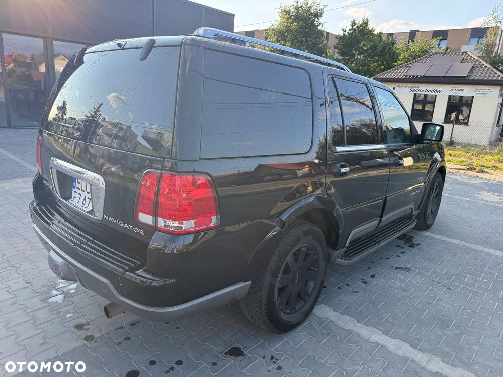Lincoln Navigator 5.4 4WD - 9