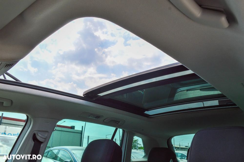 Volkswagen Tiguan 2.0 TDI 4Mot DSG Comfortline - 26