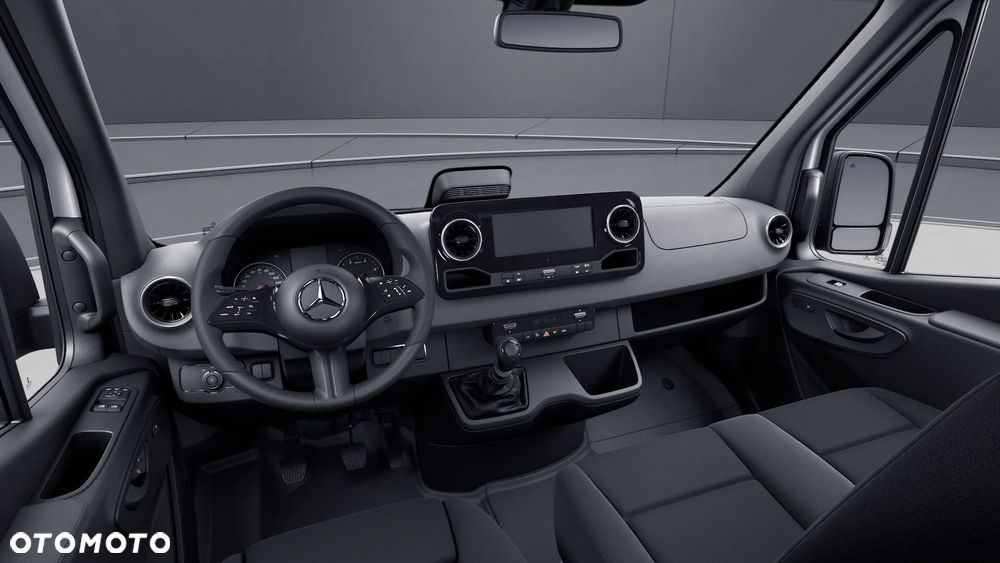Mercedes-Benz Sprinter - 19
