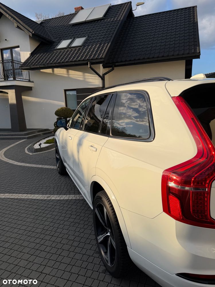 Volvo XC 90 B5 D AWD R-Design - 4