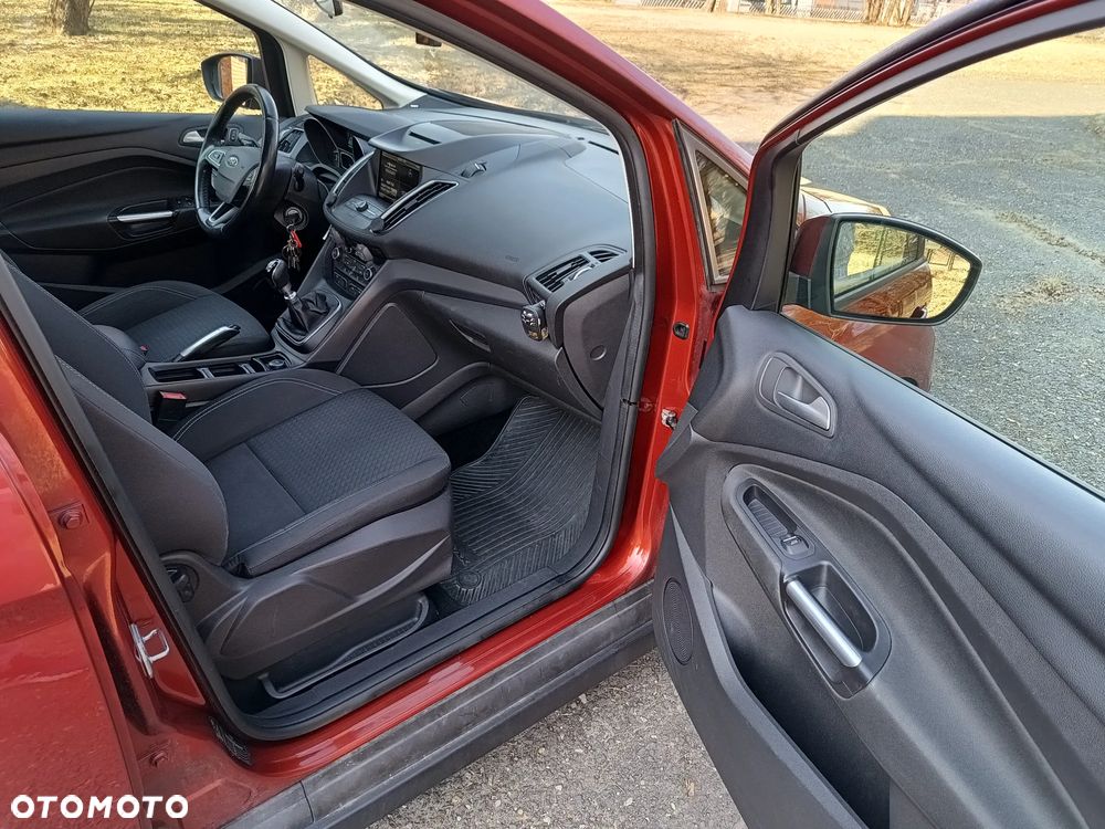 Ford C-MAX - 14