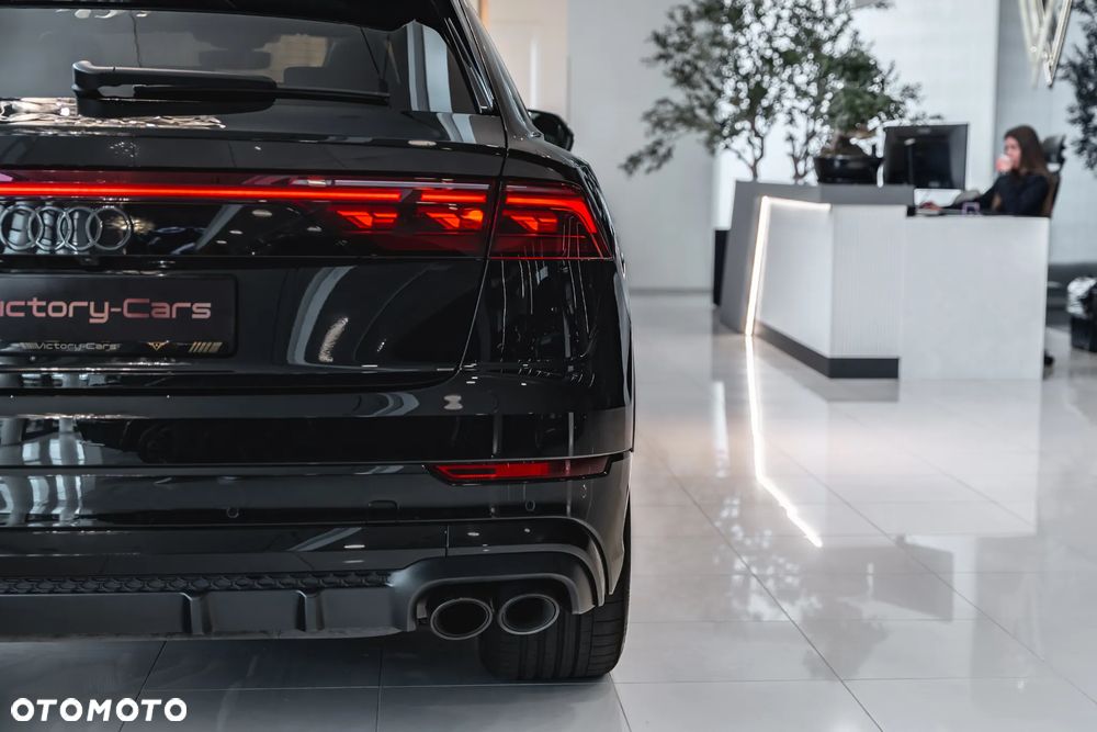 Audi SQ8 - 21