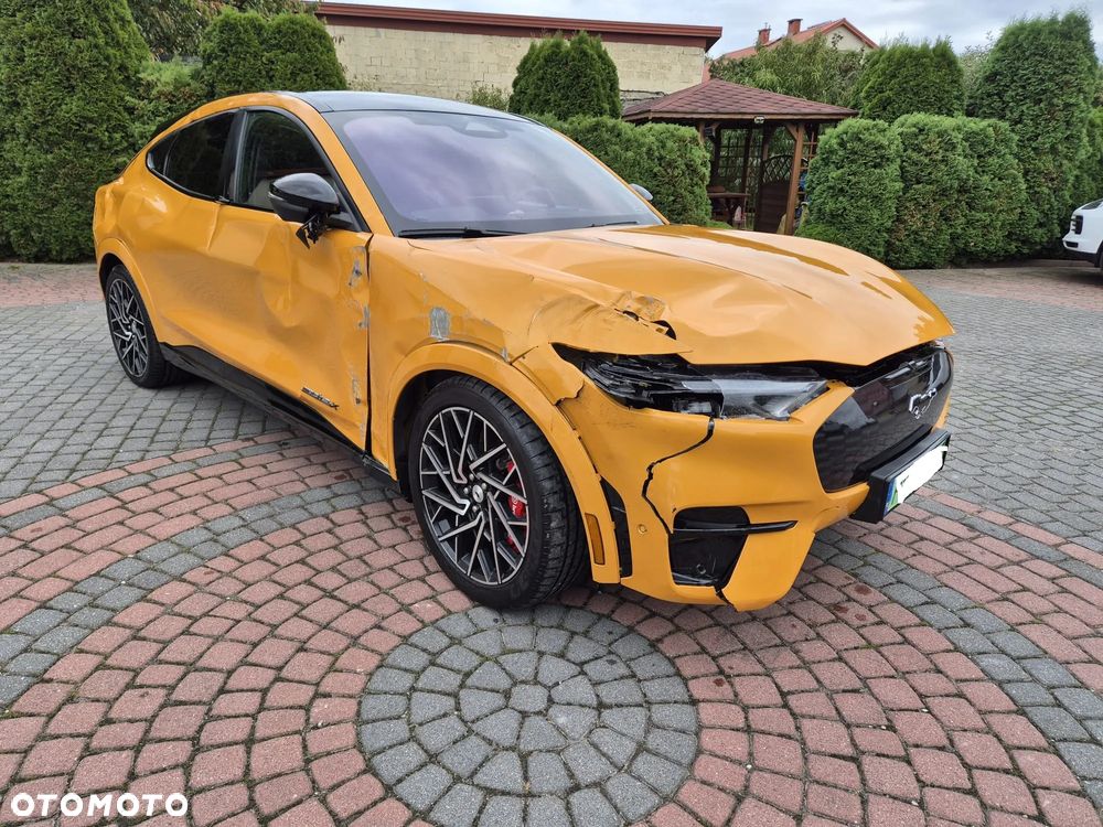 Ford Mustang Mach-E 91 kWh AWD GT - 4