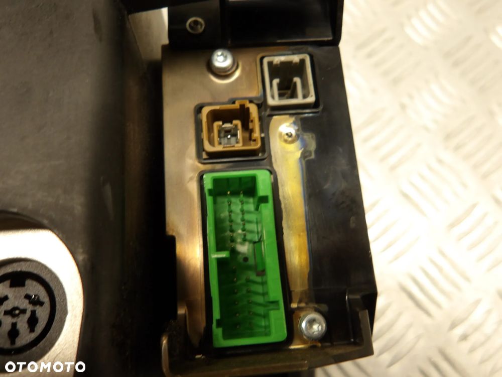 VOLVO S60 LIFT 2.4D RADIO RADIOODTWARZACZ - 6