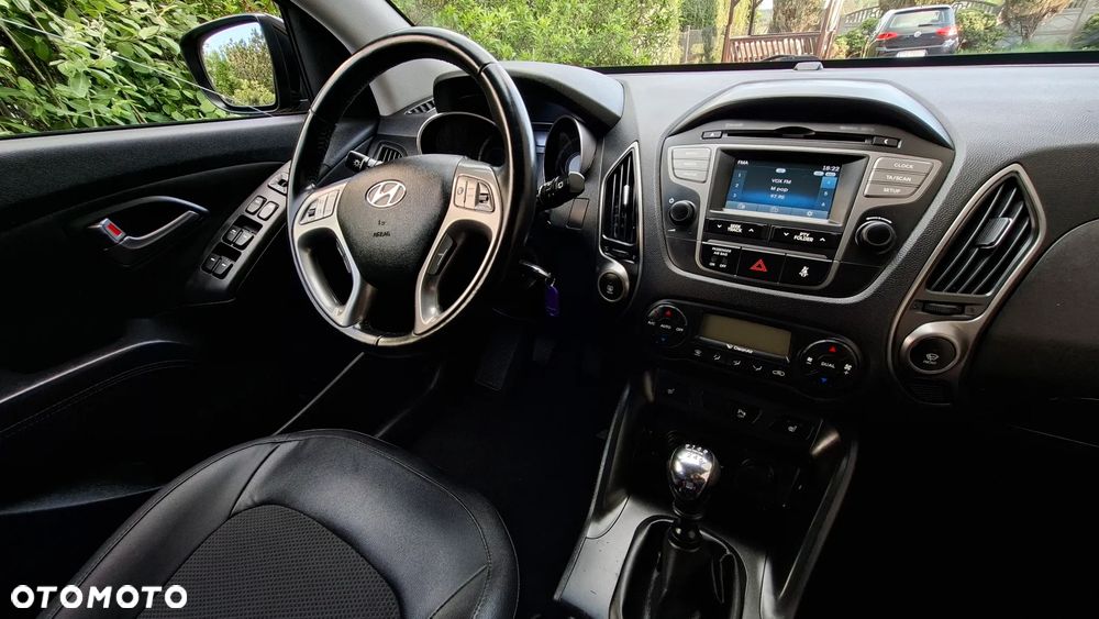 Hyundai ix35 2.0 CRDi 4WD Premium - 22