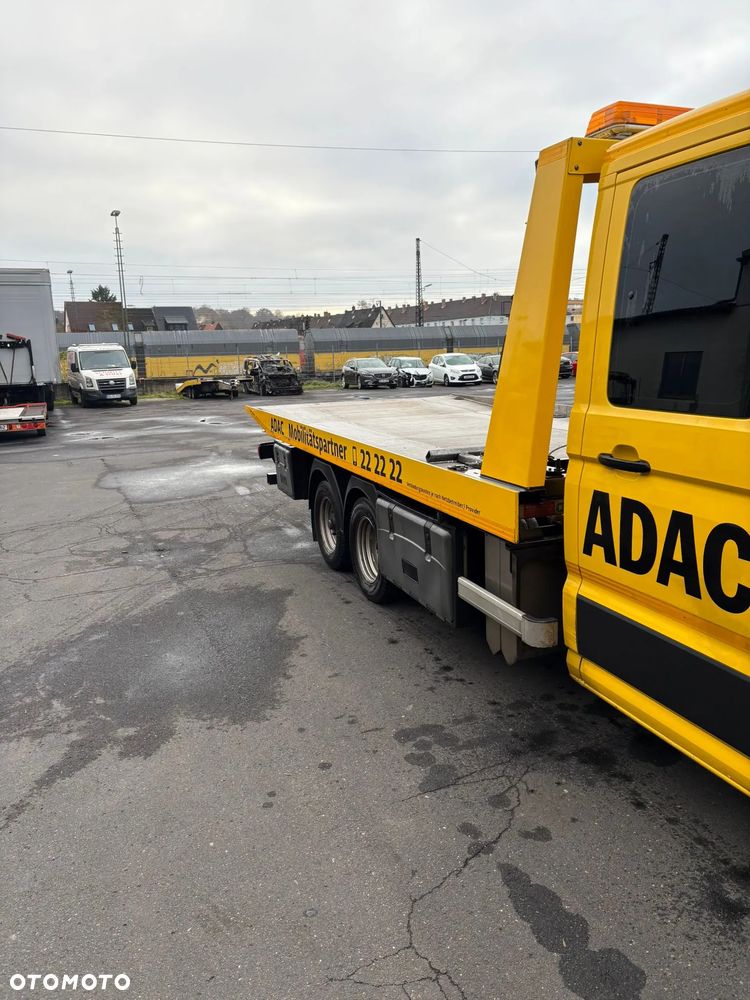 Volkswagen Crafter - 12