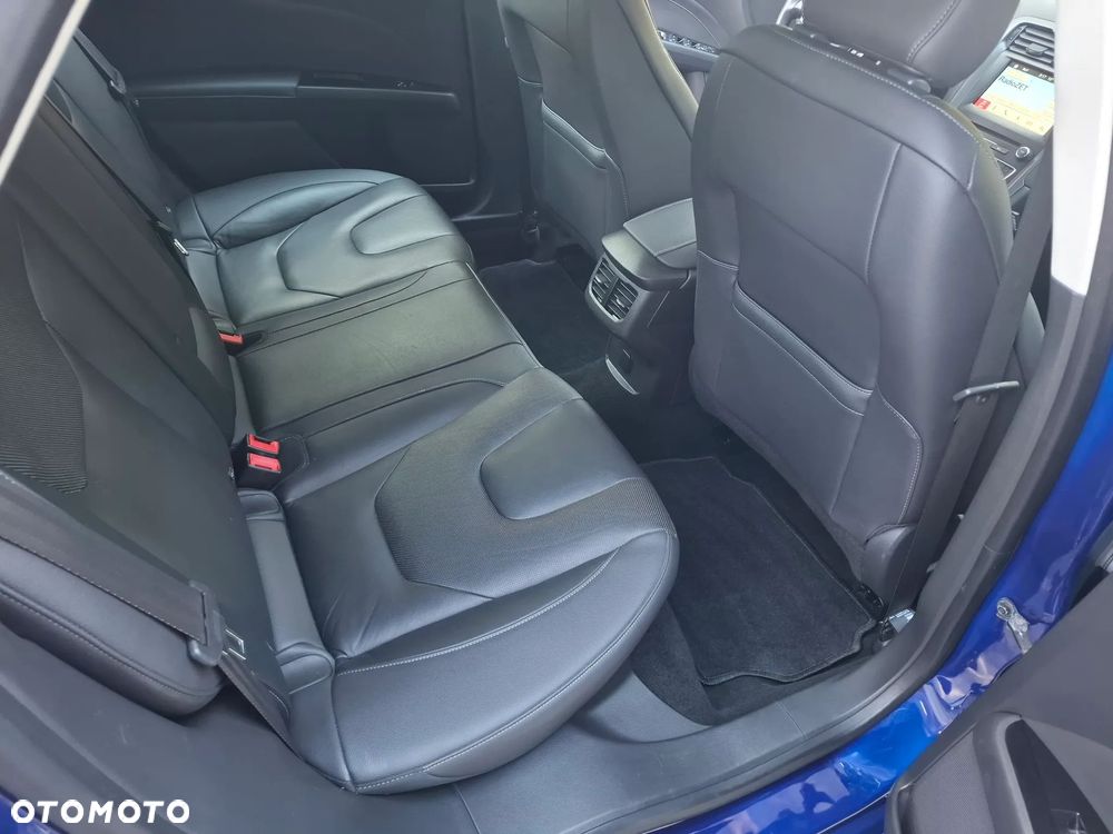 Ford Mondeo 2.0 TDCi STart-Stopp Titanium - 24