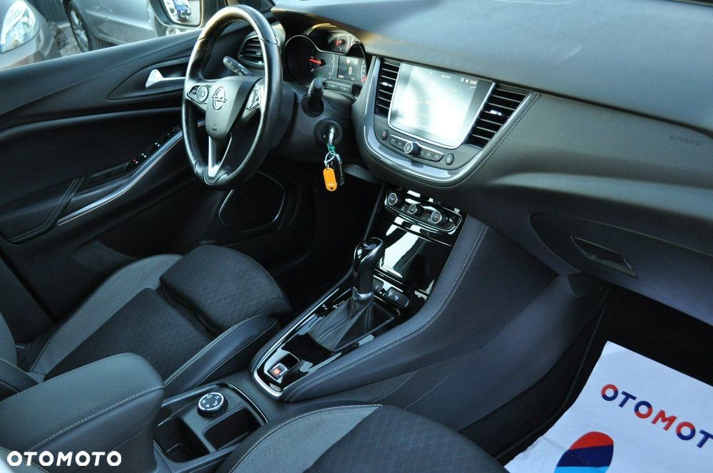 Opel Grandland X - 31