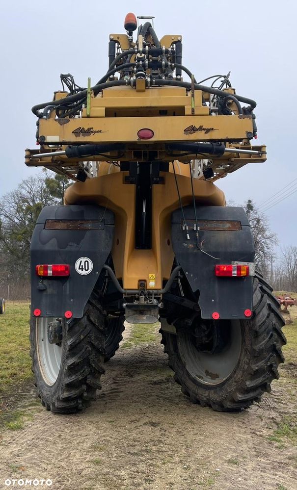 Challenger Rogator 655B - 5