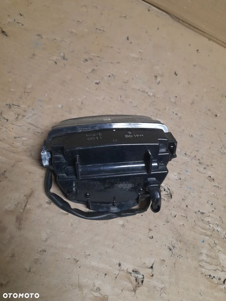 LAMPA TYŁ HONDA VFR 800 X CROSSRUNNER (7472917260) - 2