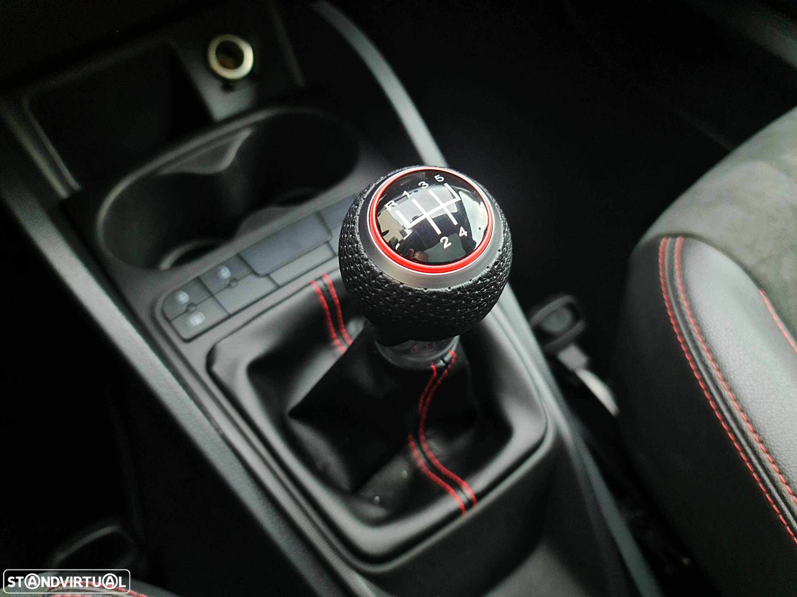 SEAT Ibiza 1.2 TSi FR 30 Anos - 8