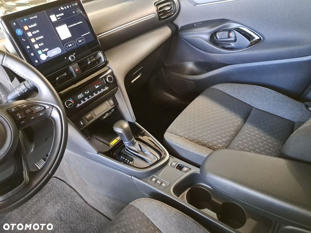 Toyota Yaris Cross Hybrid 1.5 Style - 28