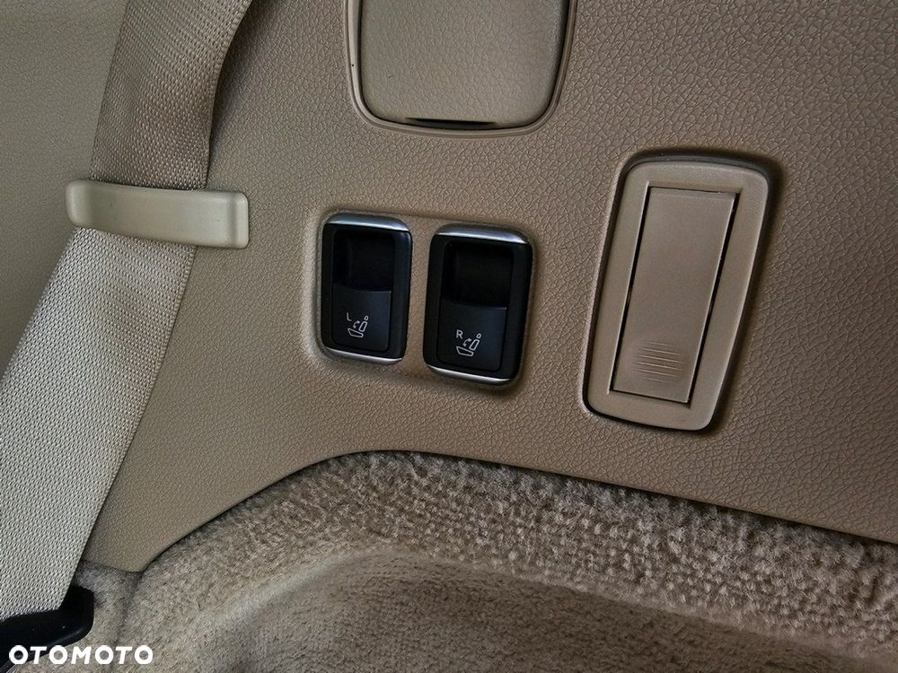 Mercedes-Benz GL 350 BlueTEC 4Matic 7G-TRONIC - 32