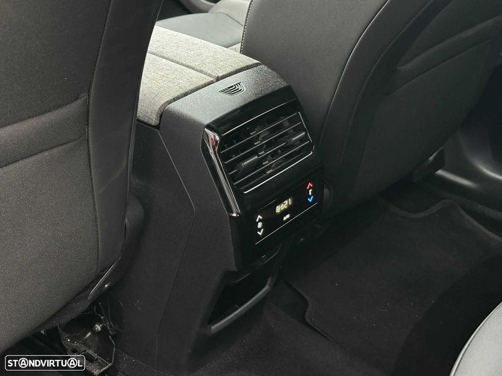 Peugeot 5008 1.2 Hybrid Allure e-DCS6 - 13
