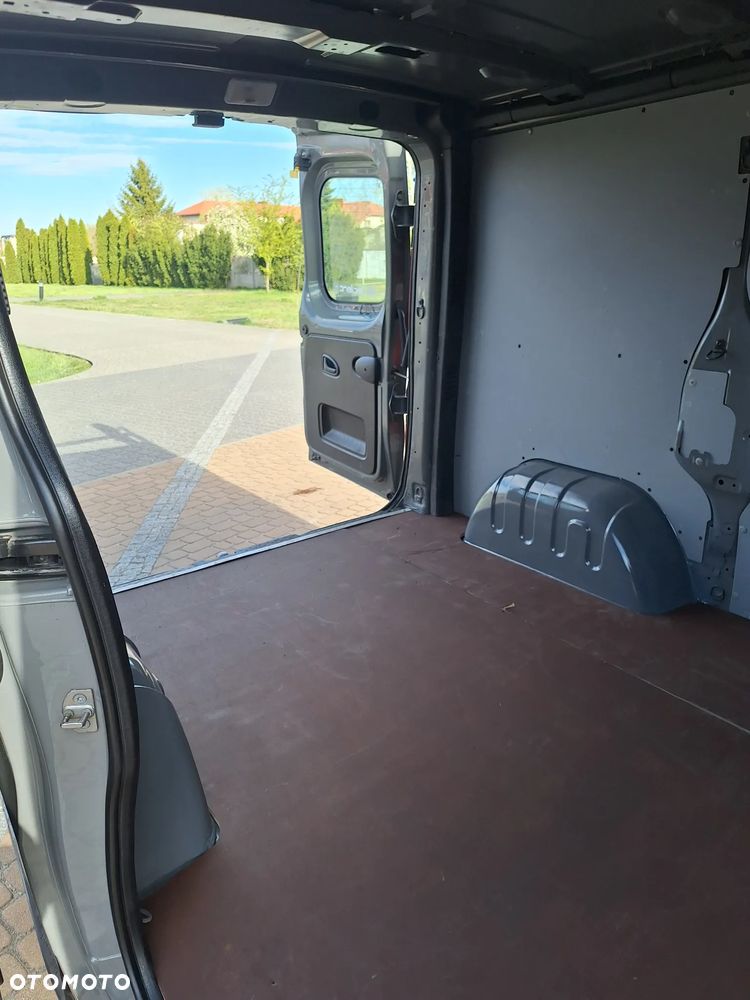 Renault Trafic - 9