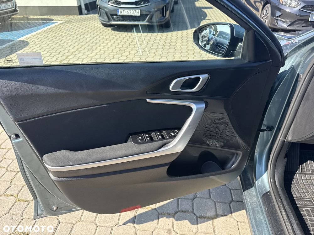 Kia Ceed 1.5 T-GDI M DCT - 10