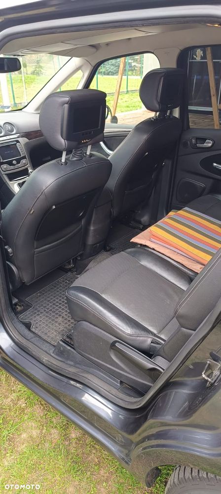 Ford Galaxy - 6