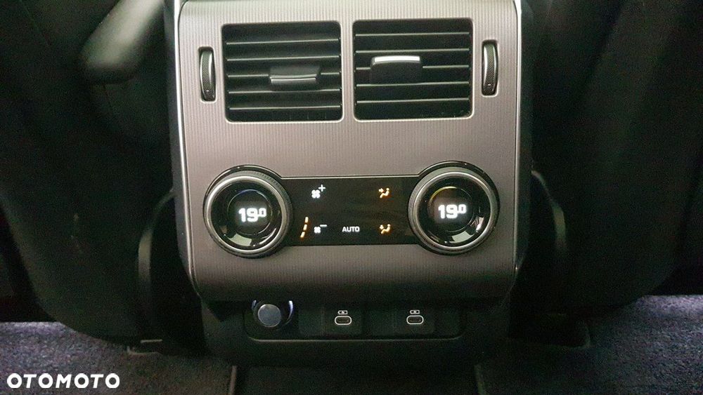 Land Rover Range Rover Sport - 30