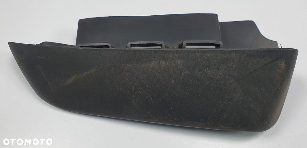 CHLAPACZ PRAWY RANGE ROVER III L322 AH42-17F018-AAW - 1