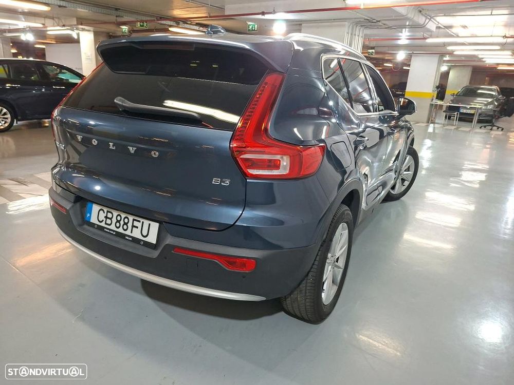 Volvo XC 40 2.0 B3 Core - 4