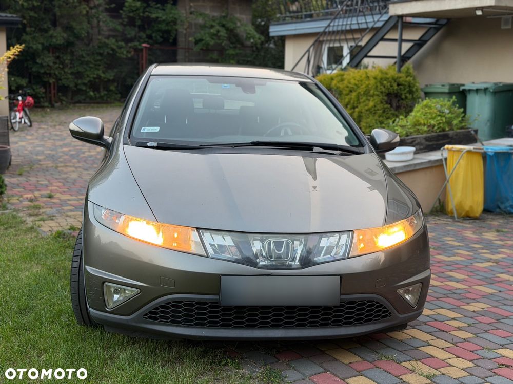 Honda Civic 1.8 Comfort - 8
