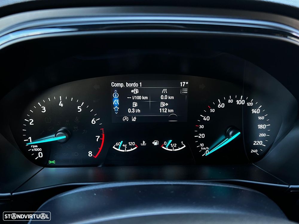 Ford Focus 1.0 EcoBoost MHEV ST-Line X - 45