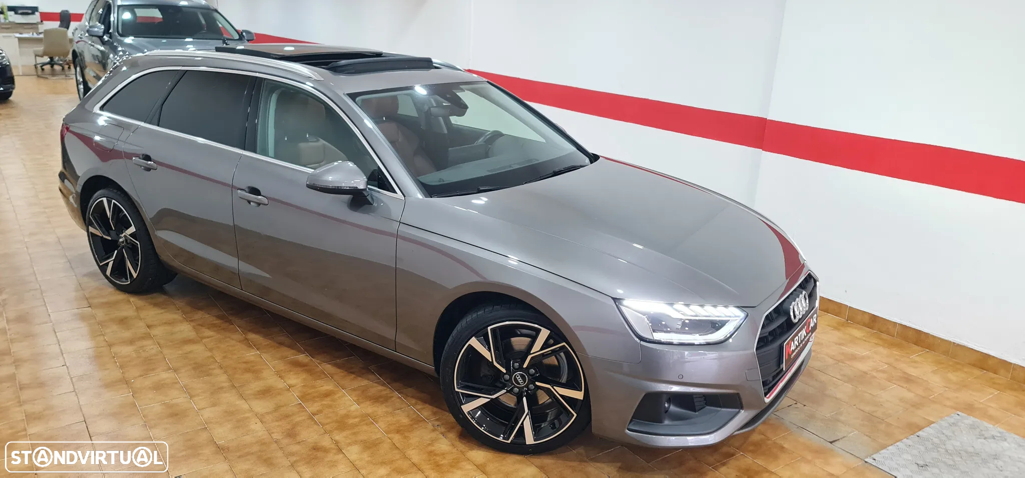 Audi A4 Avant 30 TDI Advanced S tronic - 4