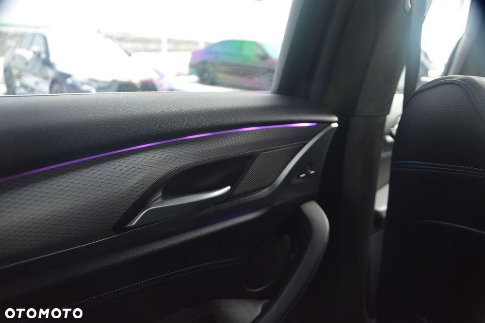 BMW X3 xDrive20i - 12