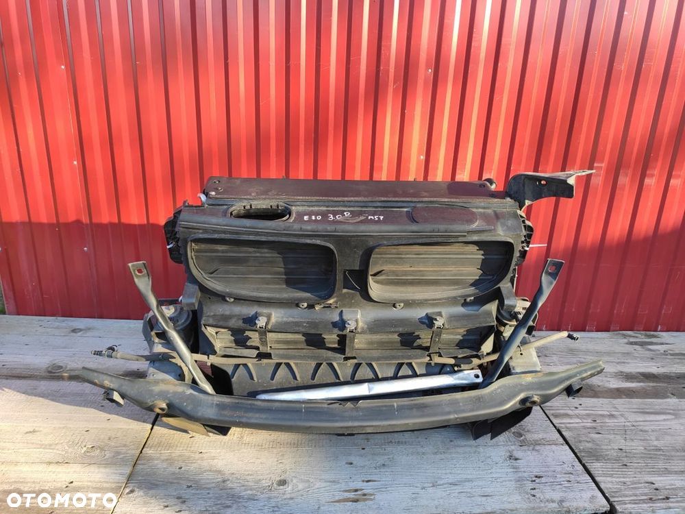 BMW X5 E70 3.0D M57 AUTOMAT PAS PRZEDNI WZMOCNIENIE CHŁODNICE WENTYLATOR - 5