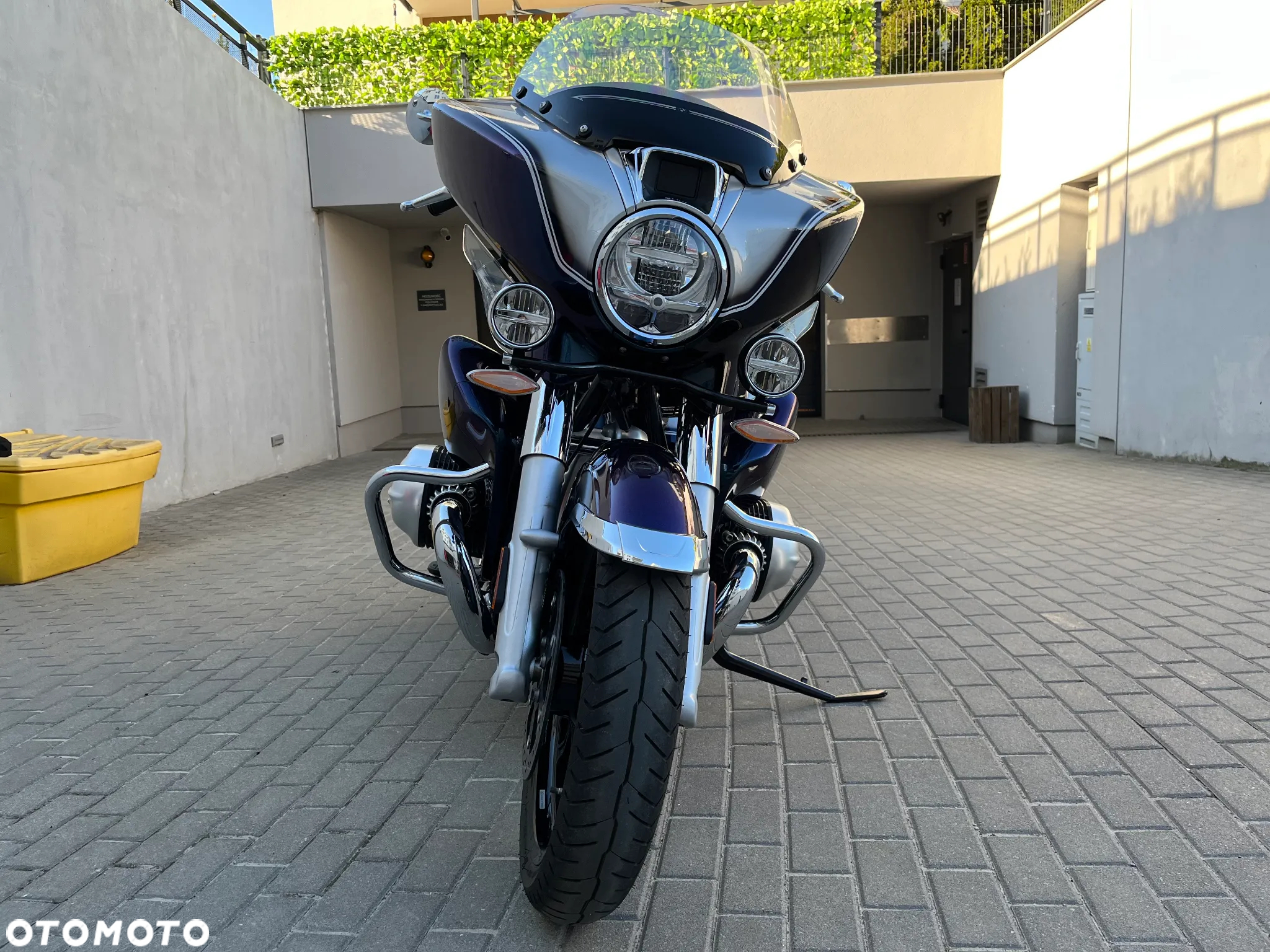 BMW R - 6