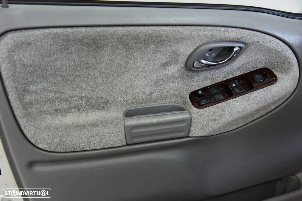 Suzuki Grand Vitara - 18