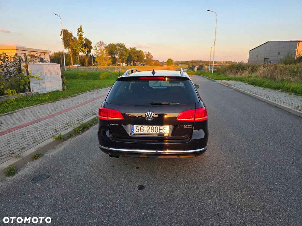 Volkswagen Passat Variant 2.0 TDI DSG BlueMotion Technology Exclusive - 8