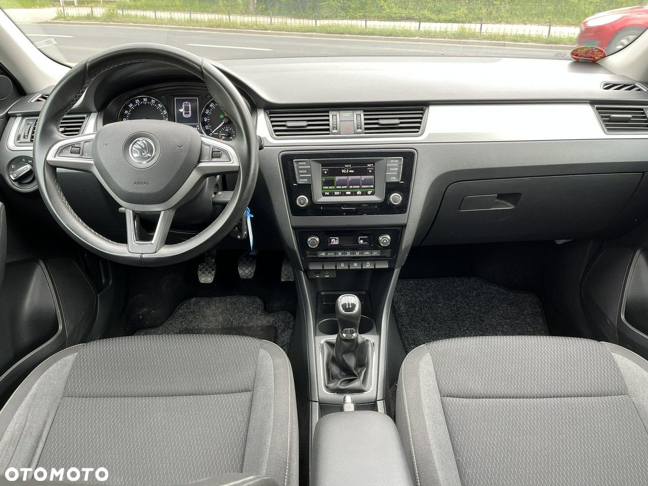 Skoda RAPID - 14